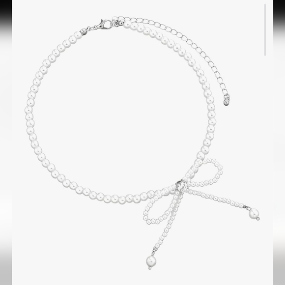 Pearl Bow Necklace Silver - Picture 3 of 5